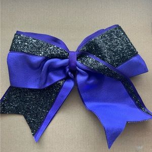 Cheer Bow 🎀3 for 35⭐️